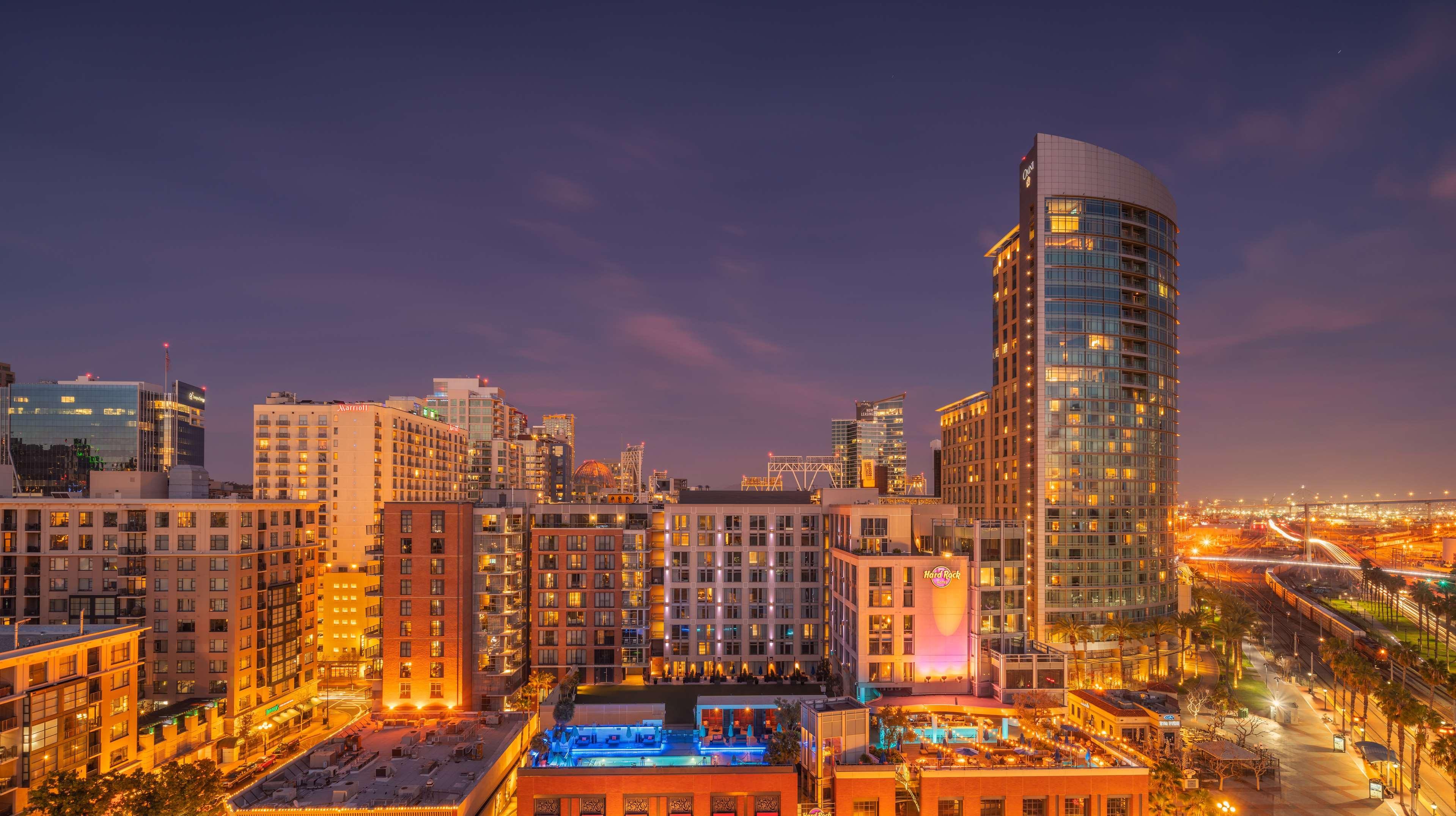 Hilton San Diego Gaslamp Quarter Exterior foto